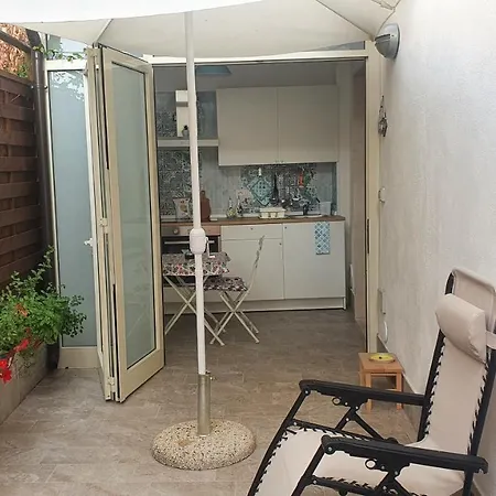 Stritt' Stritt' Pensión 3*